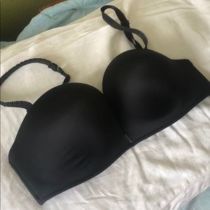 Bombshell strapless bra